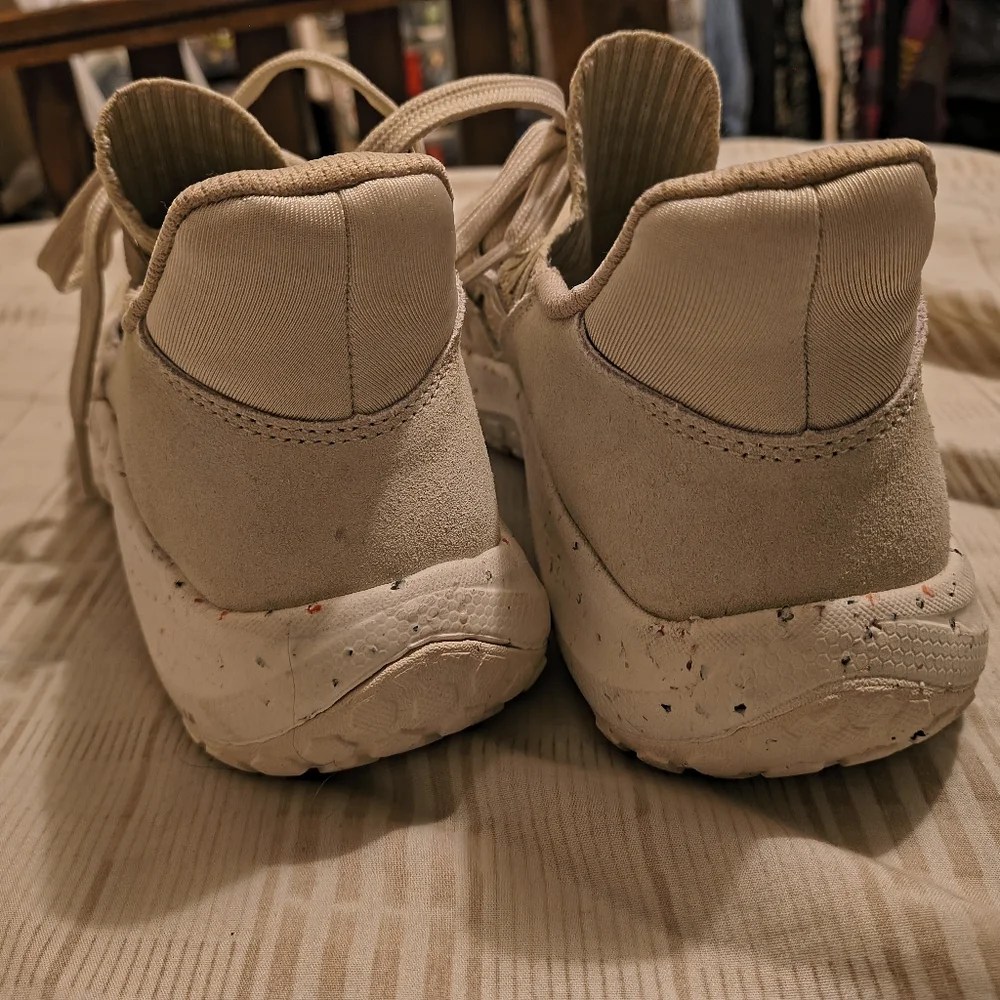 Holo Eco Cream Sneakers - Picture 5 of 8